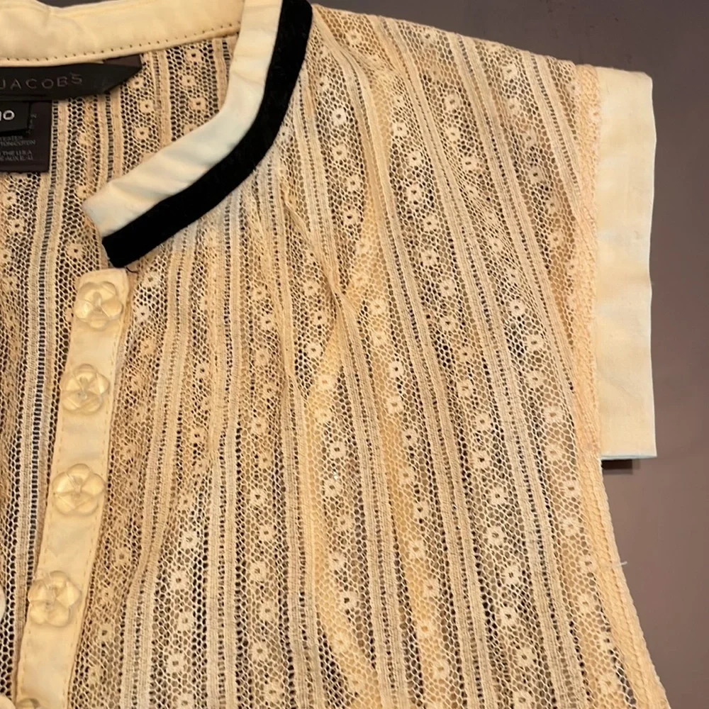 Marc Jacobs Vintage Lace shirt with black velvet trim - Picture 4 of 12